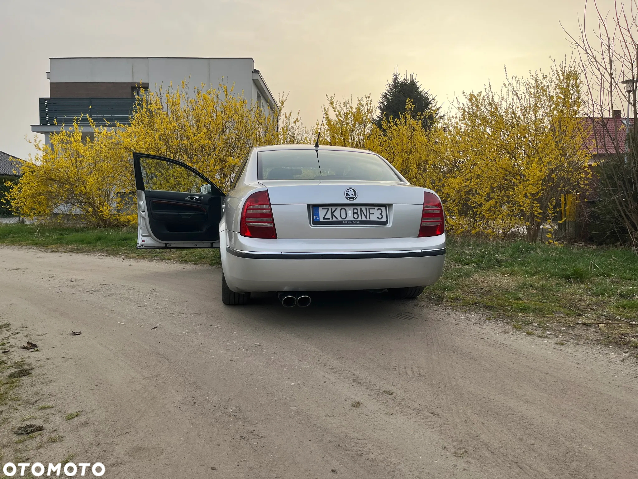 Skoda Superb 2.8 V6 Elegance - 13