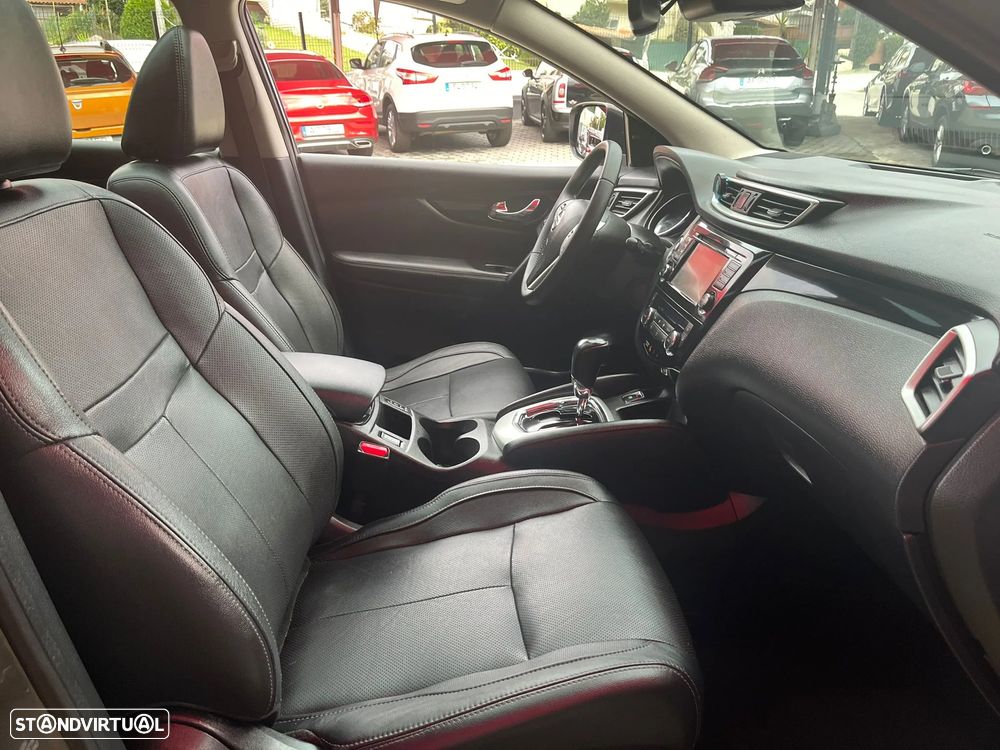 Nissan Qashqai 1.6 dCi Xtronic ACENTA - 12