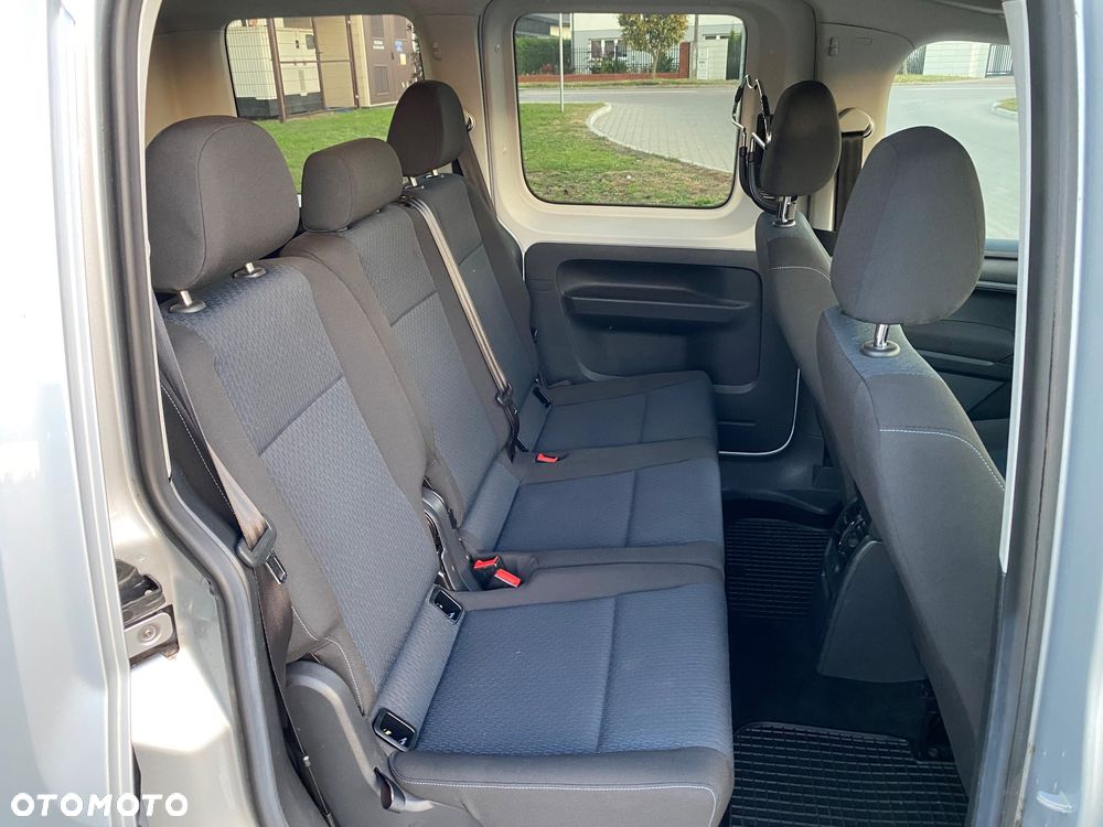 Volkswagen Caddy - 12