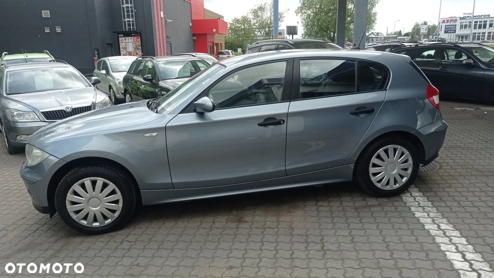 BMW Seria 1 - 21