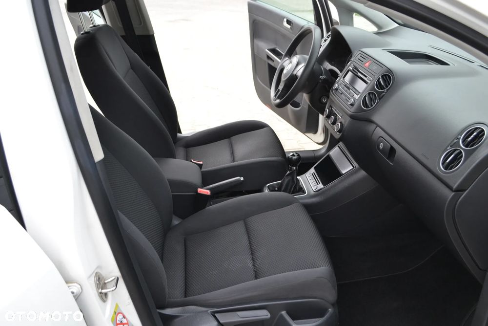 Volkswagen Golf Plus - 14