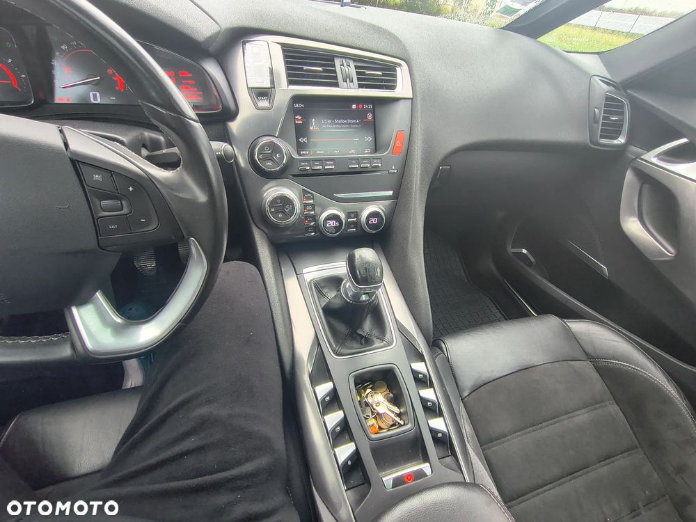 DS Automobiles DS 5 - 19