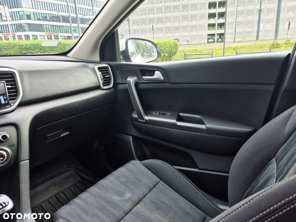 Kia Sportage 1.6 GDI M 2WD - 19