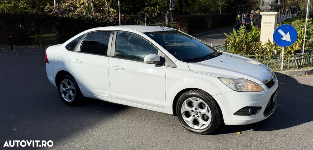 Ford Focus 1.6 TDCi Anniversary - 15