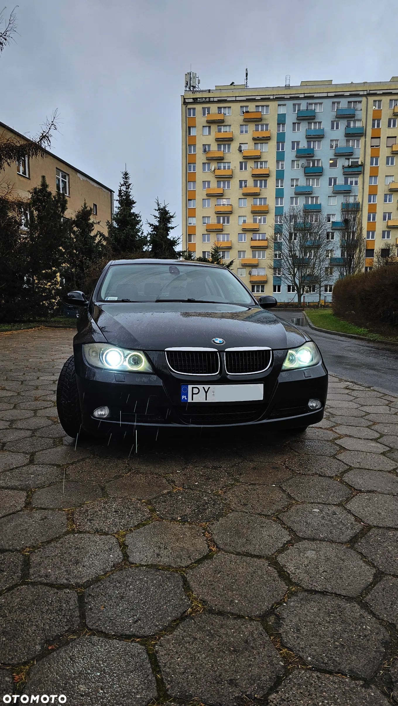 BMW Seria 3 318i - 1
