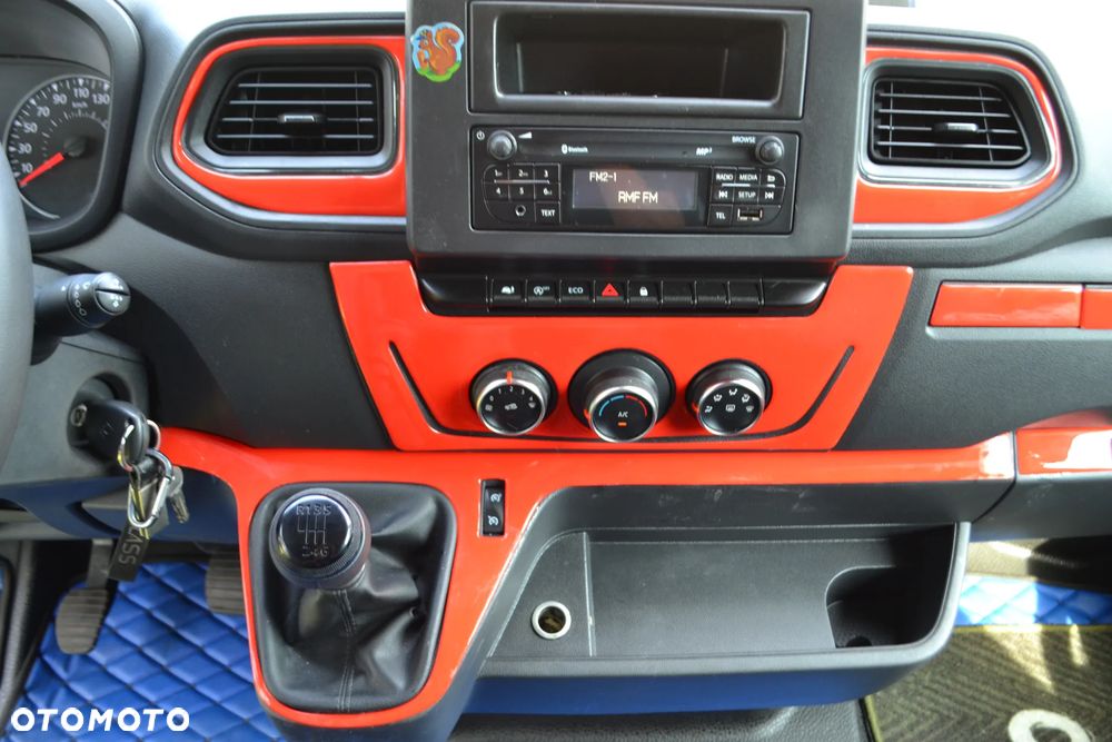 Renault Master - 13