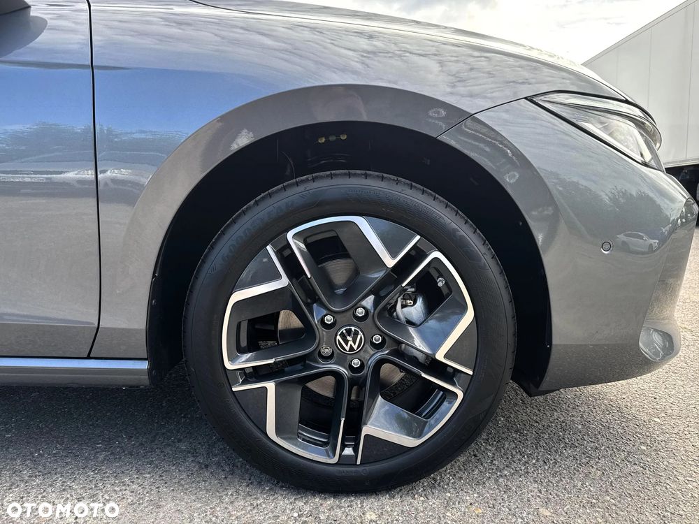 Volkswagen Passat 1.5 TSI ACT mHEV Elegance DSG - 36