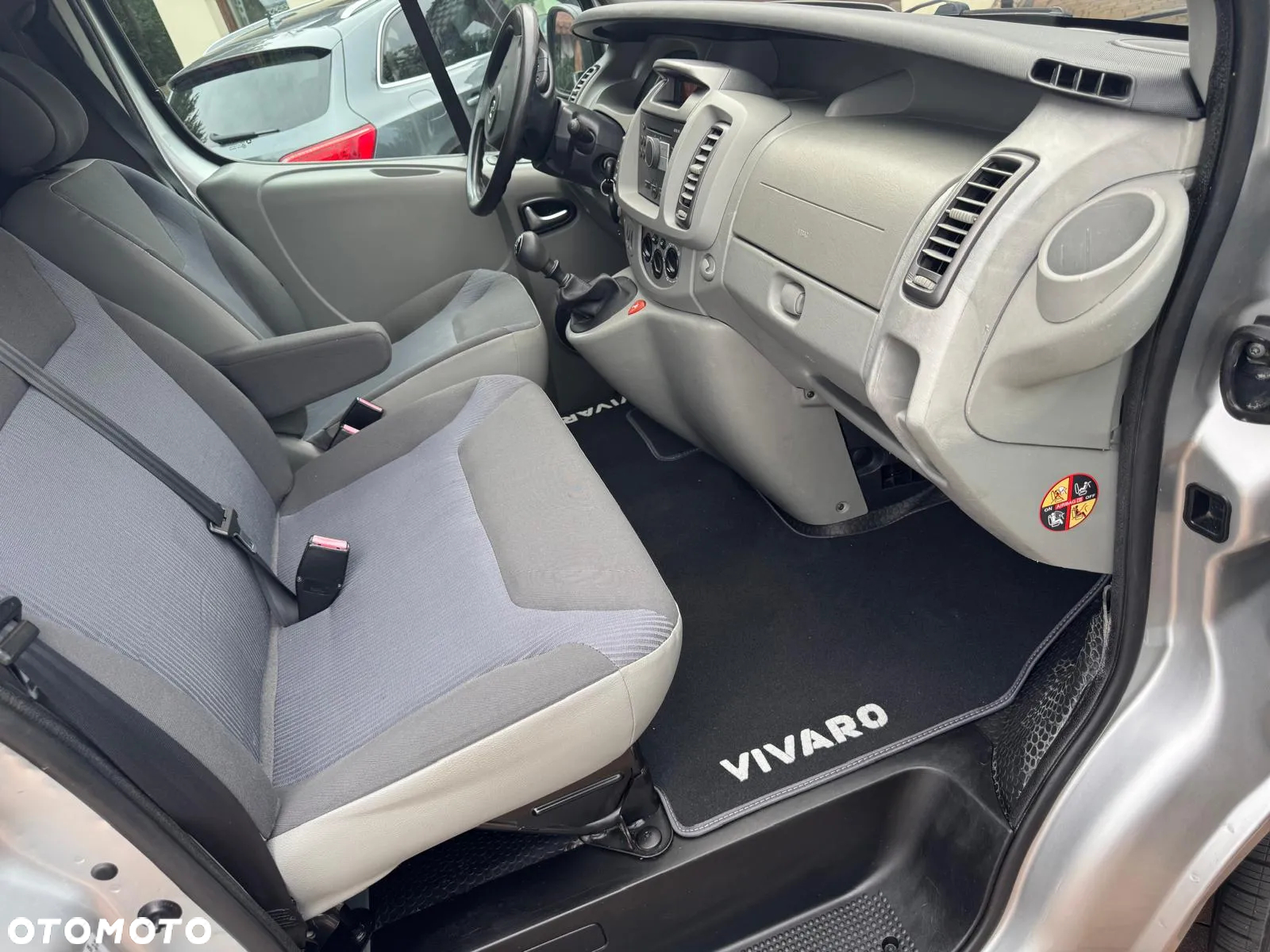 Opel Vivaro - 9