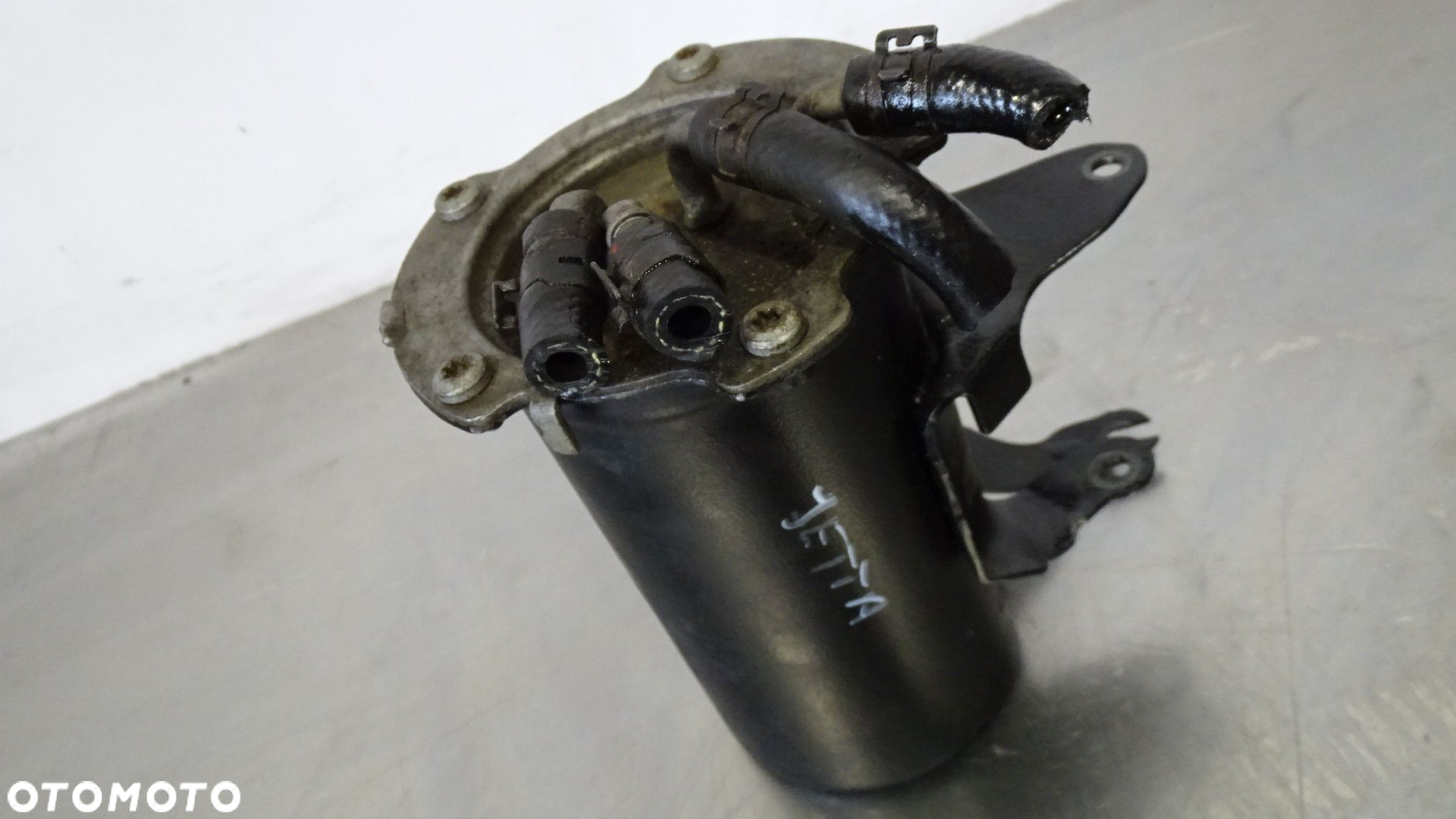 OBUDOWA FILTRA PALIWA VOLKSWAGEN JETTA V 1.9TDI 1K0127400K - 3