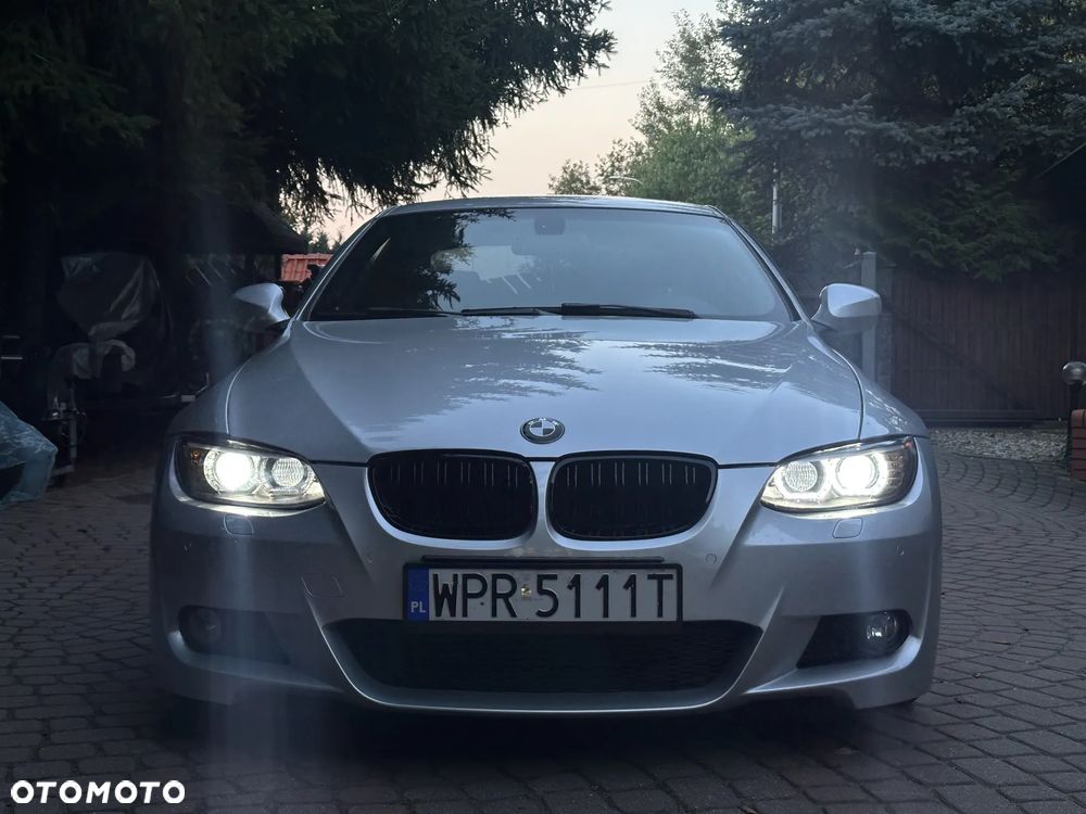 BMW Seria 3 2010 photo 2
