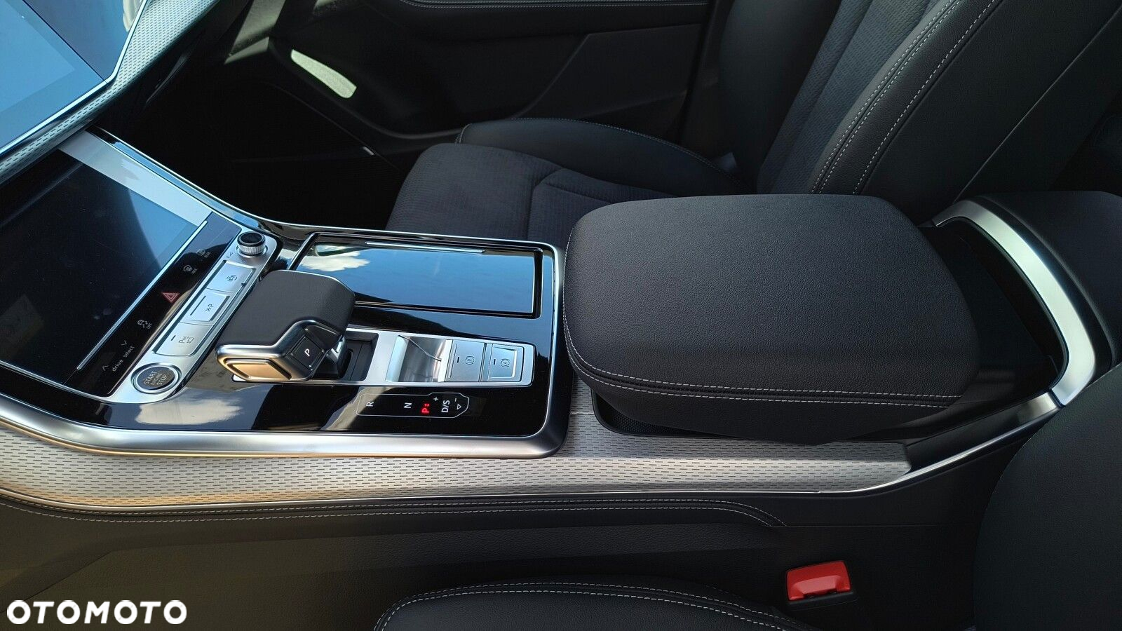 Audi Q8 - 35