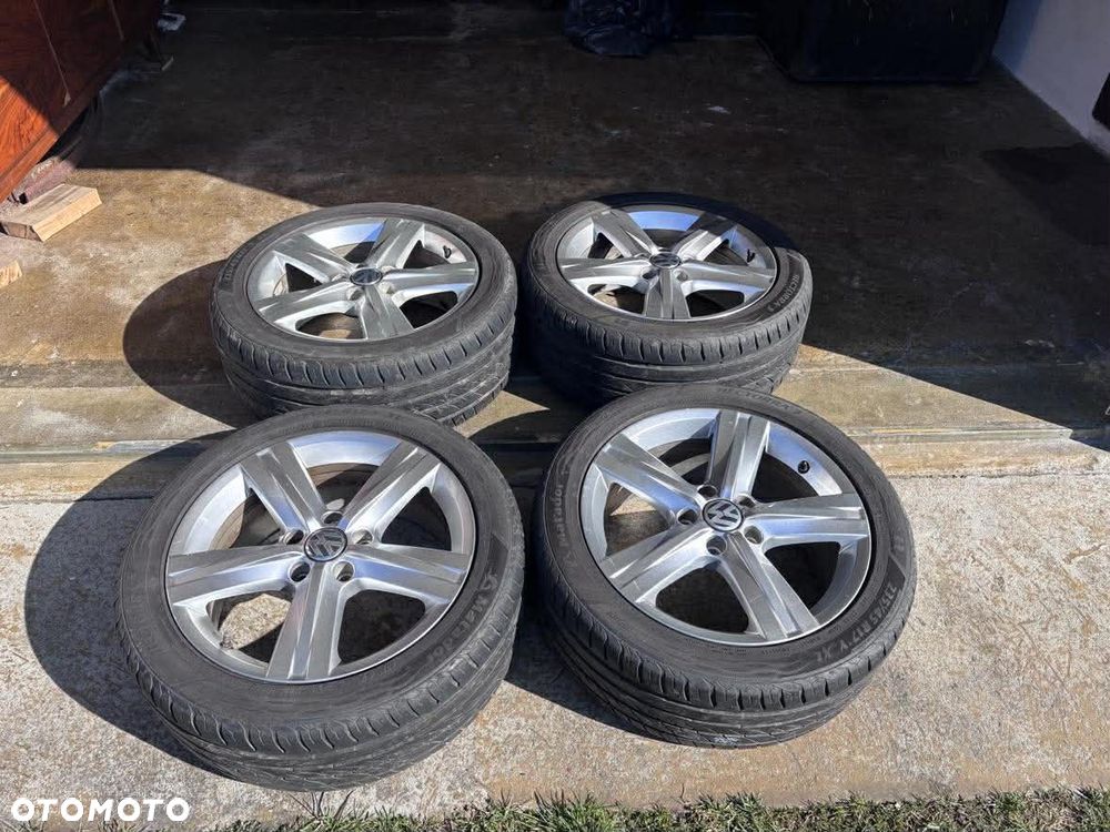 Volkswagen Passat 1.6 TDI Comfortline - 16