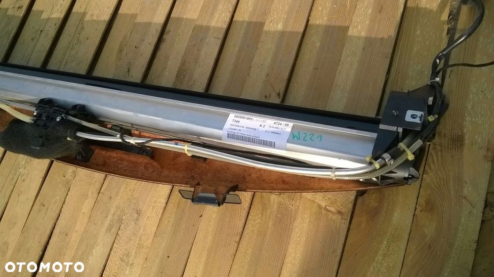 MERCEDES W221 S-klasa ROLETA Tylnej Szyby CZARNA - 9