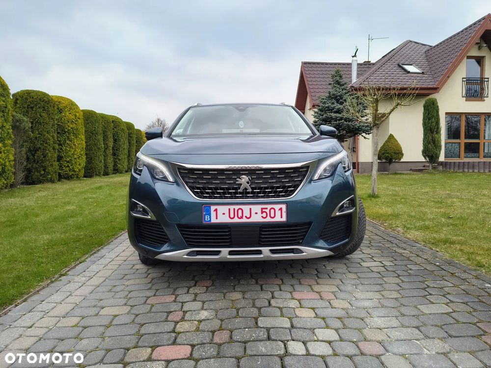 Peugeot 5008 - 8