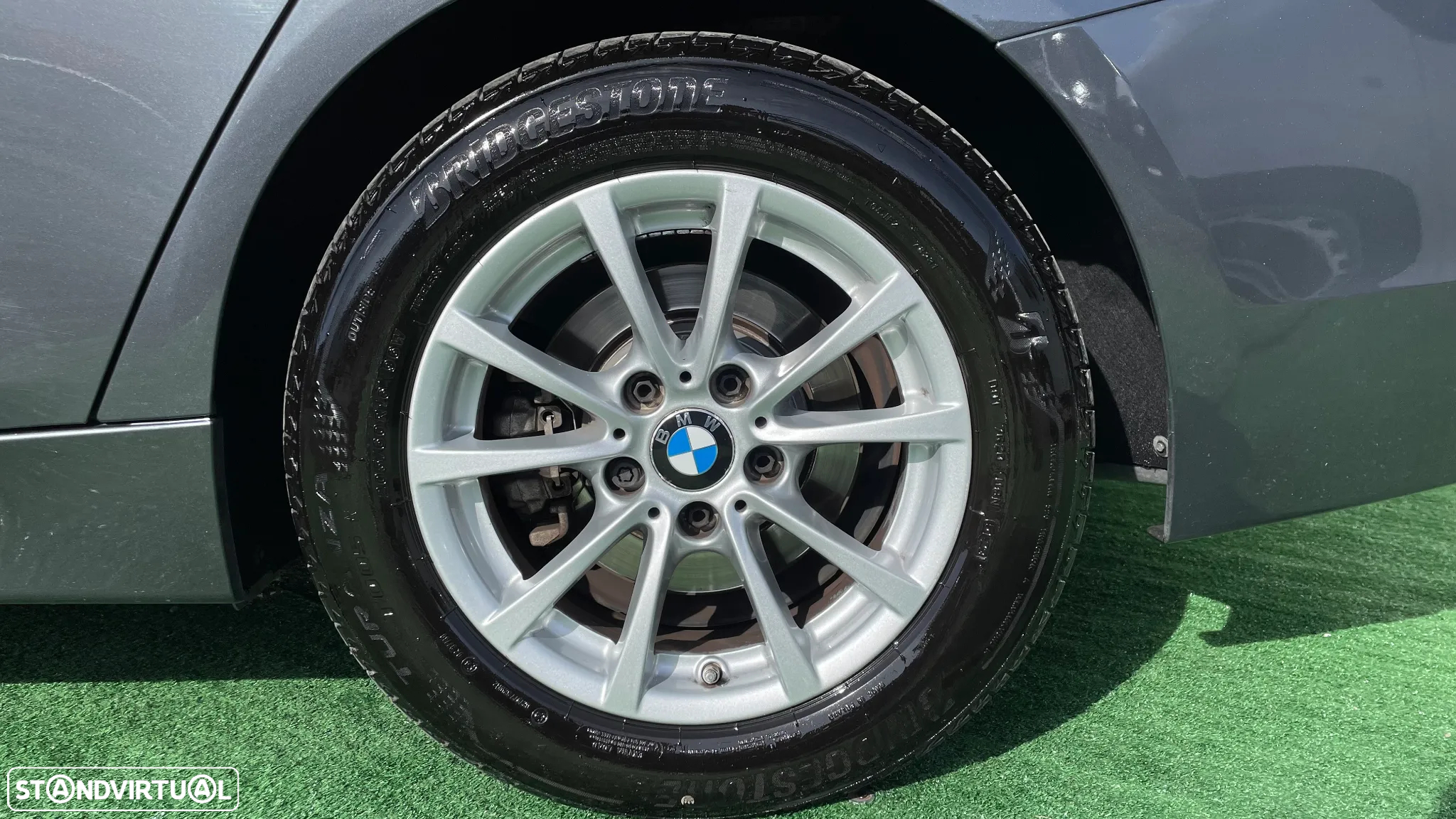 BMW 318 d Touring Advantage - 28