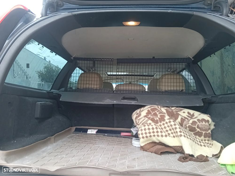 Volvo V70 - 3