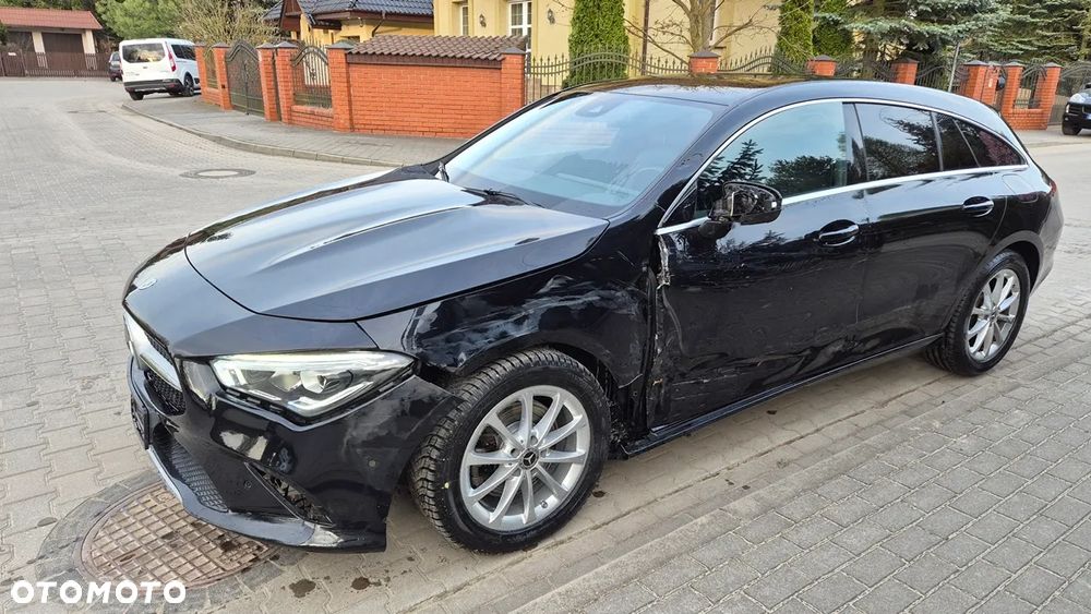 Mercedes-Benz CLA 220 d Edition 1 8G-DCT - 4