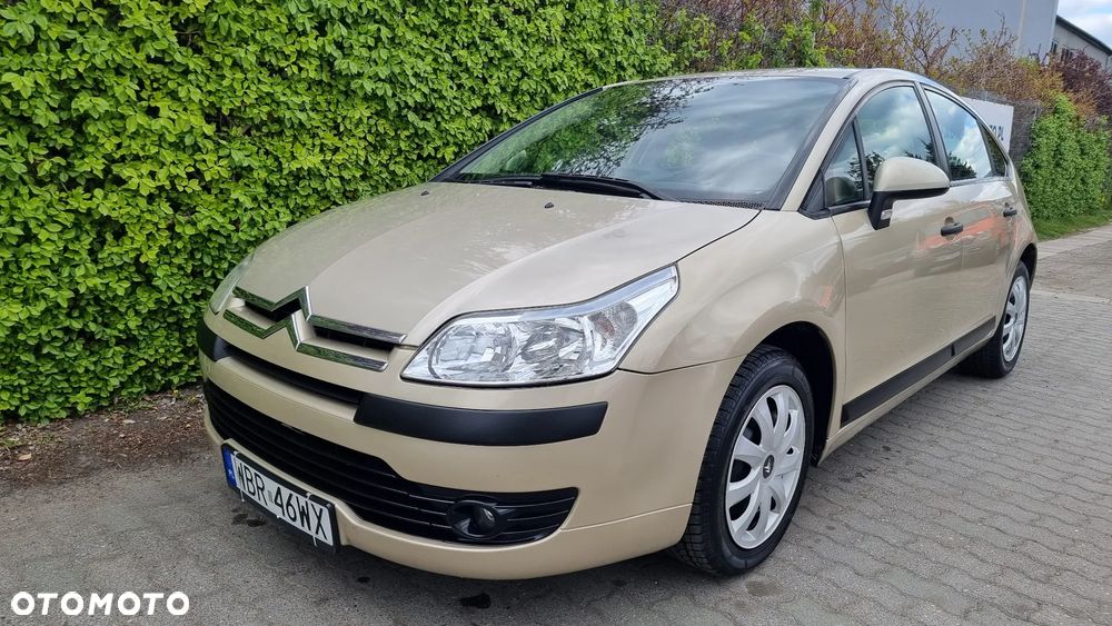 Citroën C4 1.6 16V Impress - 4