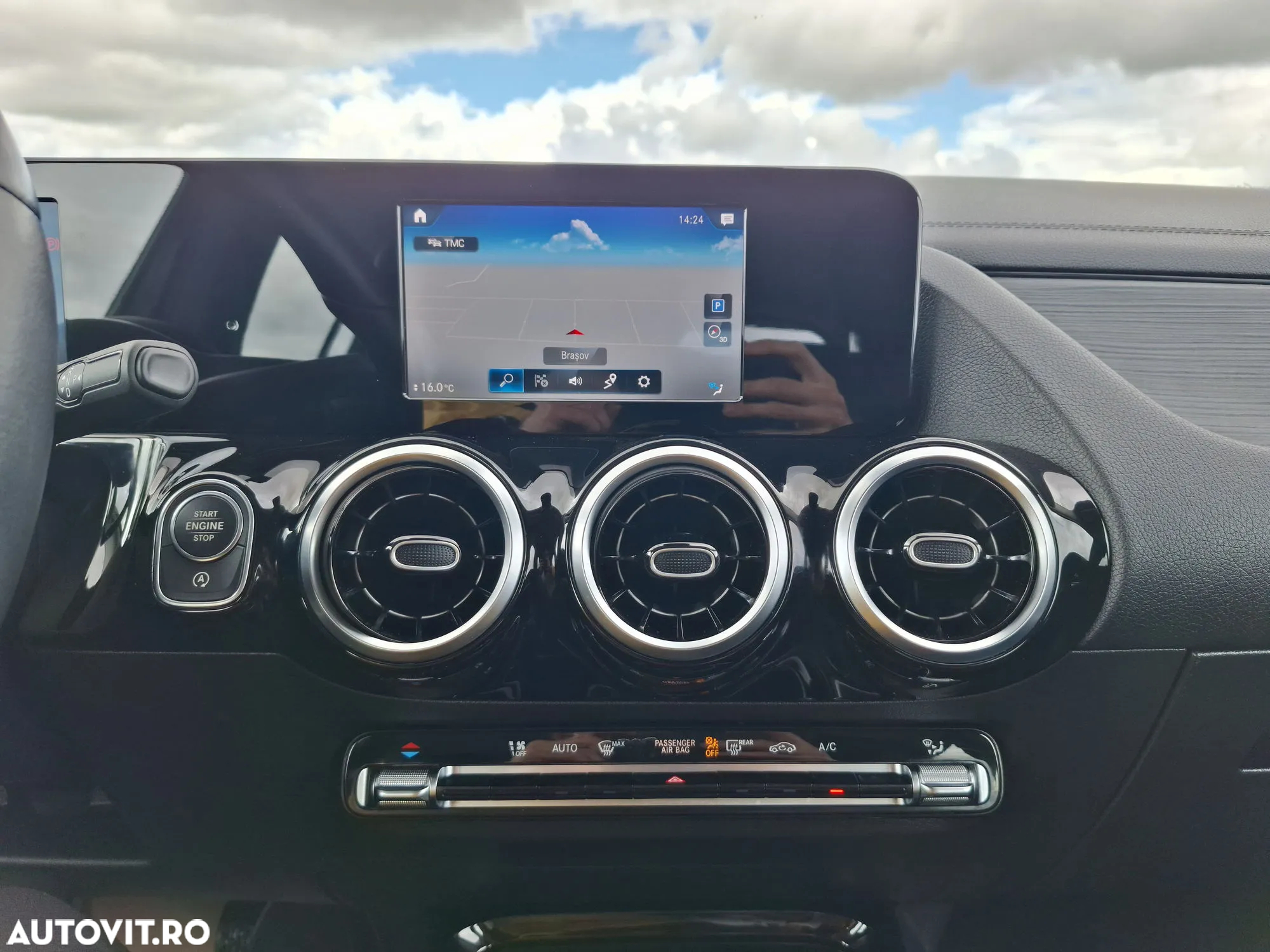 Mercedes-Benz GLA 200 d 4Matic 8G-DCT - 15
