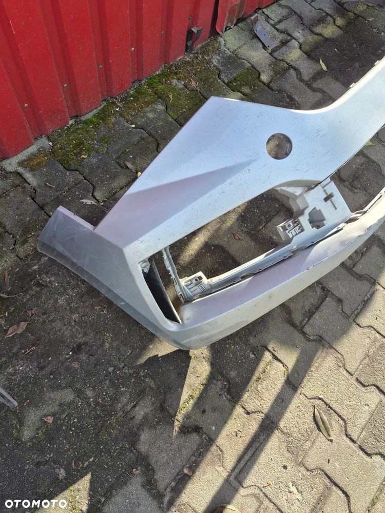 Skoda Scala zderzak przedni 657807221F - 10