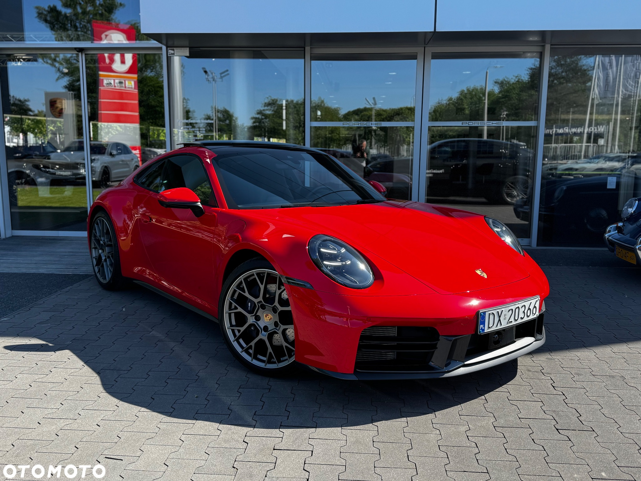 Porsche 911 Carrera - 10
