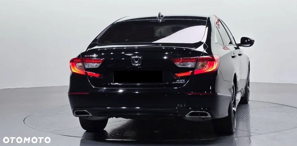 Honda Accord - 5