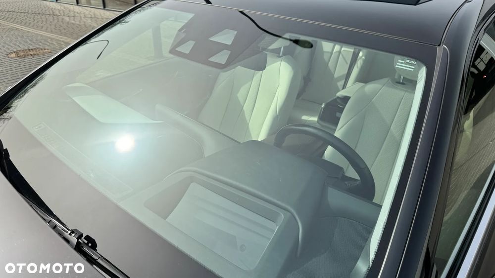 Toyota Mirai Luxury - 7