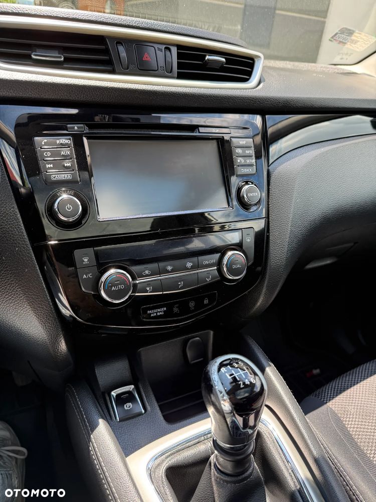 Nissan Qashqai 1.5 dCi Tekna - 15