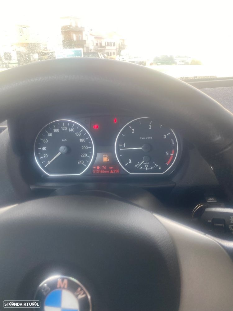 BMW 118 d - 4