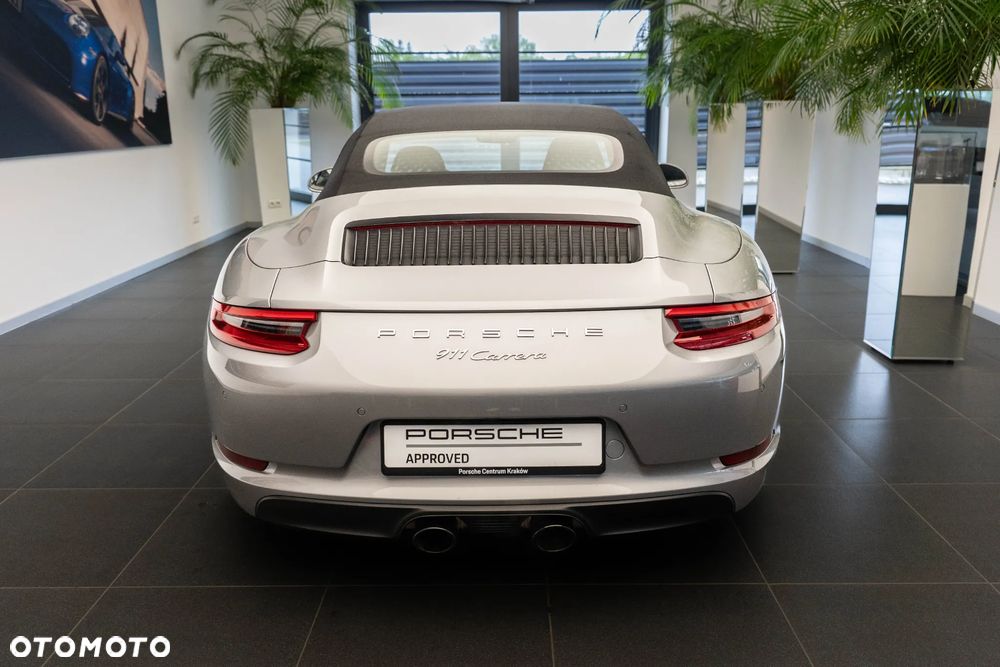 Porsche 911 Carrera PDK - 6