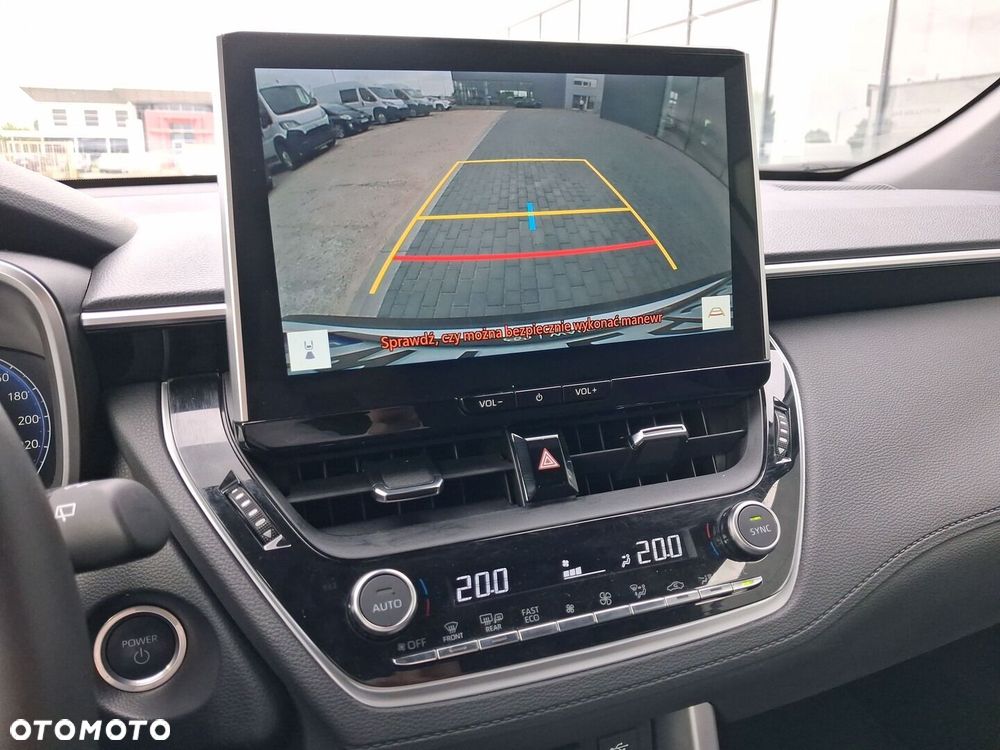 Toyota Corolla Cross - 25