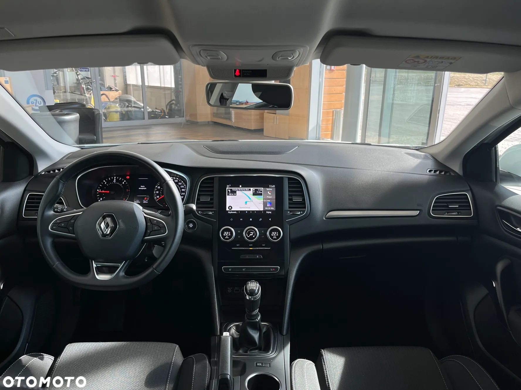 Renault Megane BLUE dCi 115 INTENS - 8