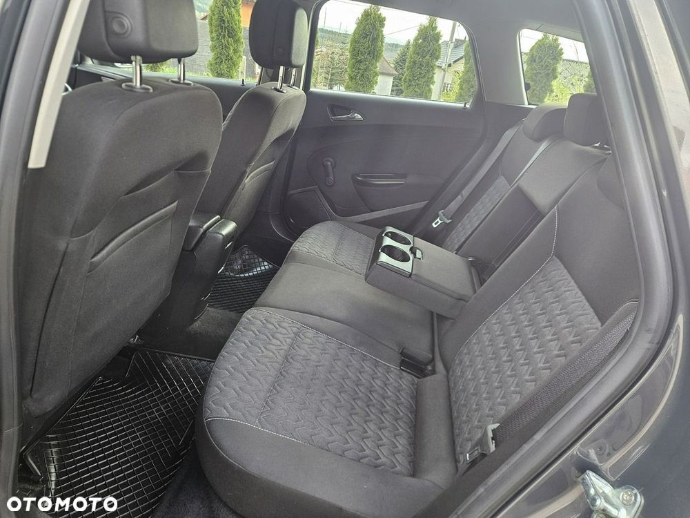 Opel Astra 1.4 Turbo Cosmo - 23