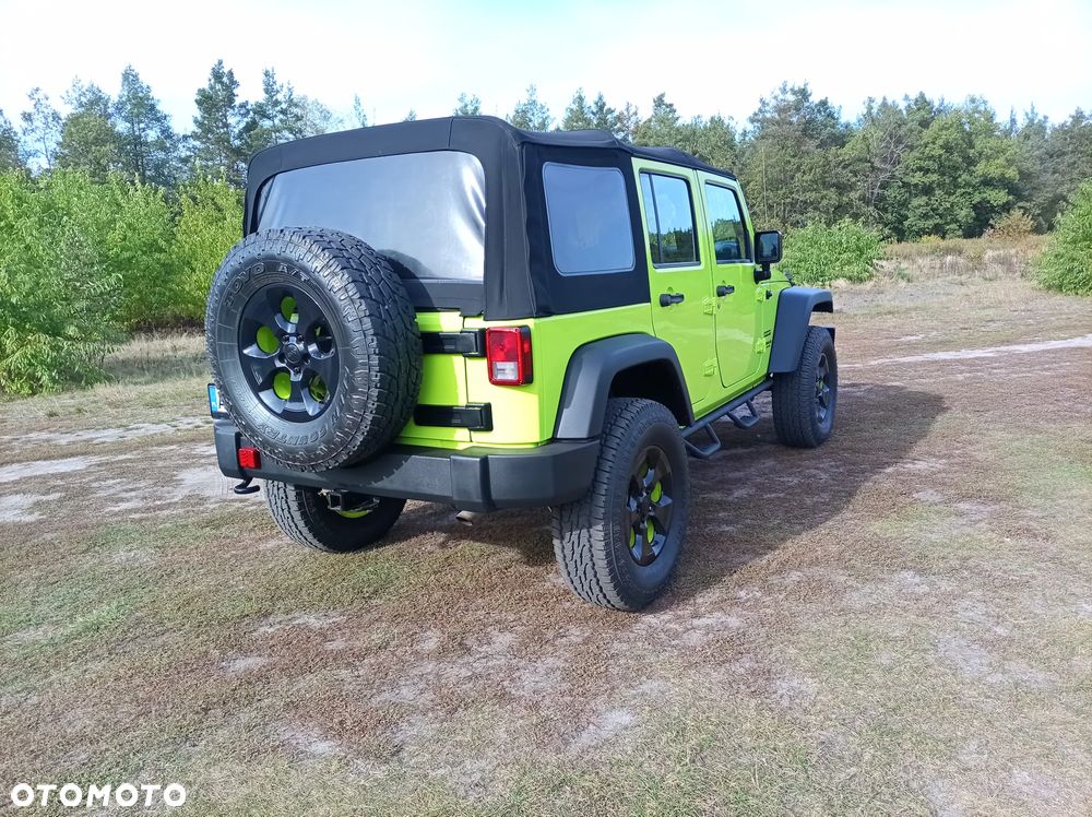Jeep Wrangler - 4