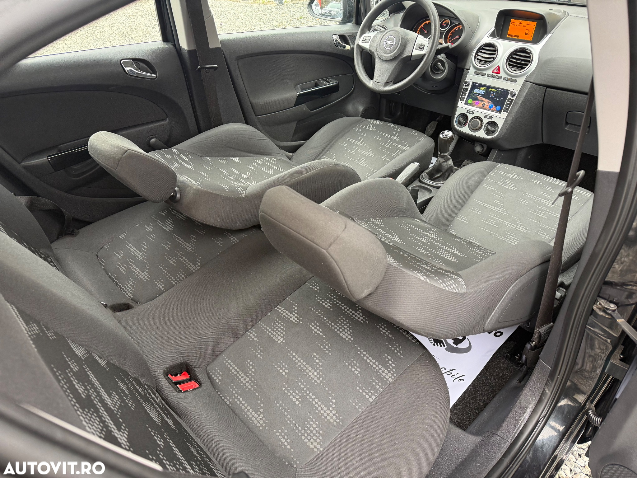 Opel Corsa 1.3 CDTI DPF Cosmo - 16