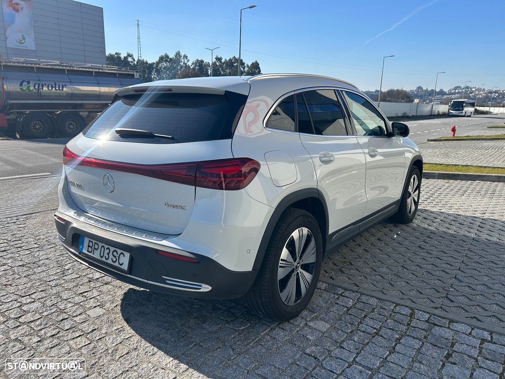 Mercedes-Benz EQA 300 4Matic - 5
