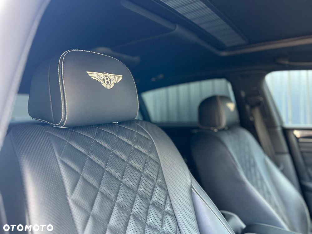 Bentley Flying Spur V8 S - 22