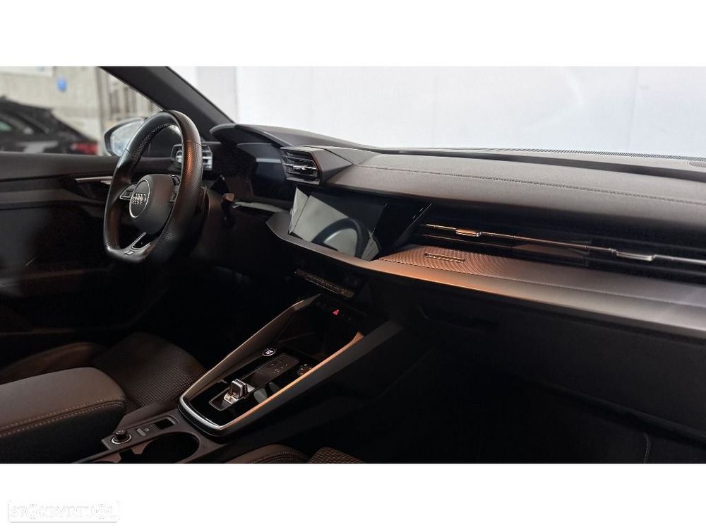 Audi A3 Sportback 35 TDI S line S tronic - 9