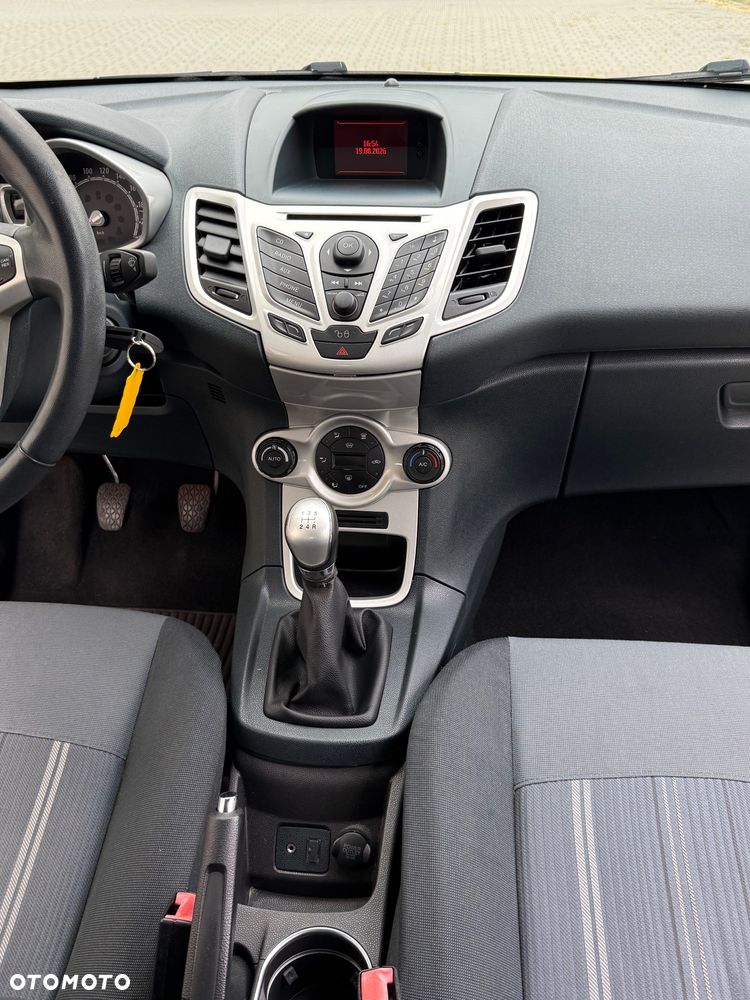 Ford Fiesta 1.25 Titanium - 14