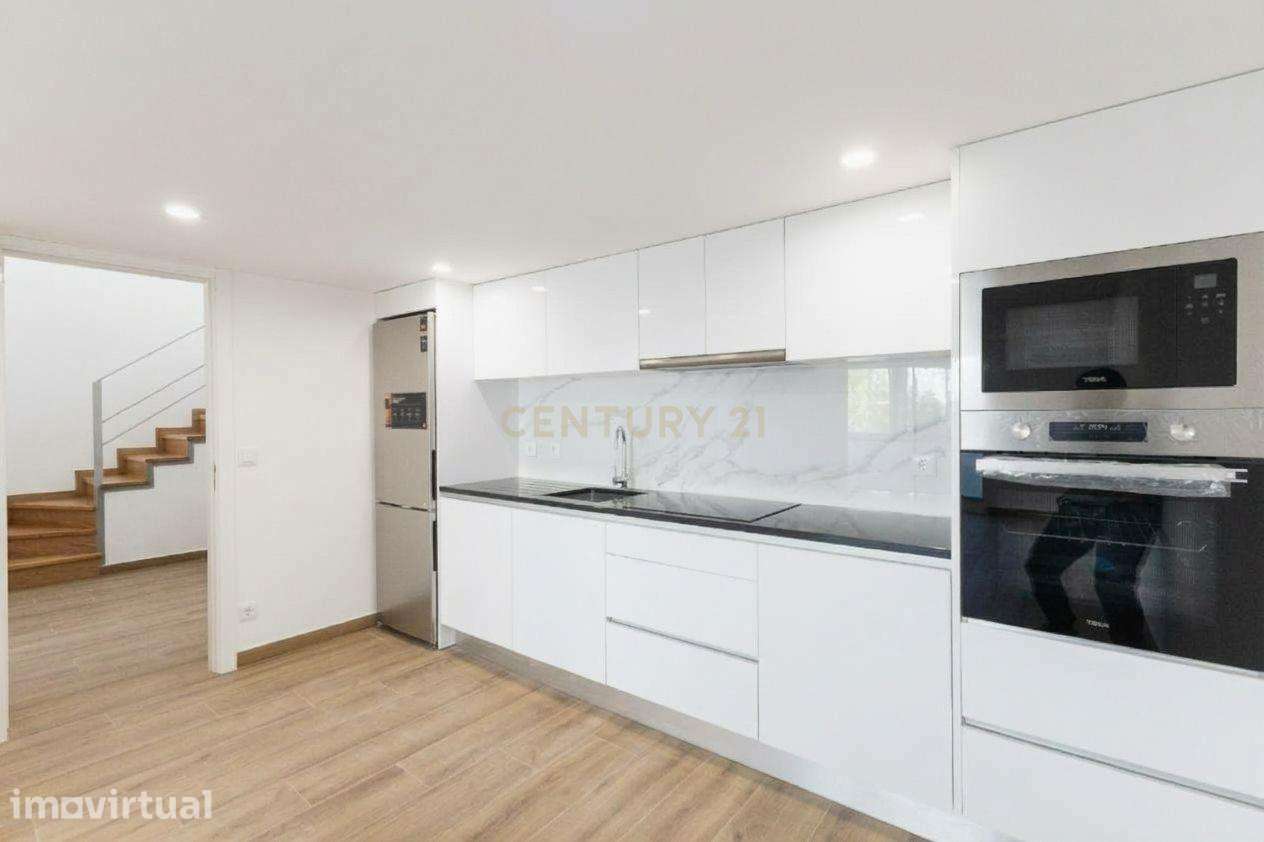 Apartamento Renovado T2+1 com mezanine em Coimbra (Avenida Fernão Maga - Grande imagem: 4/20