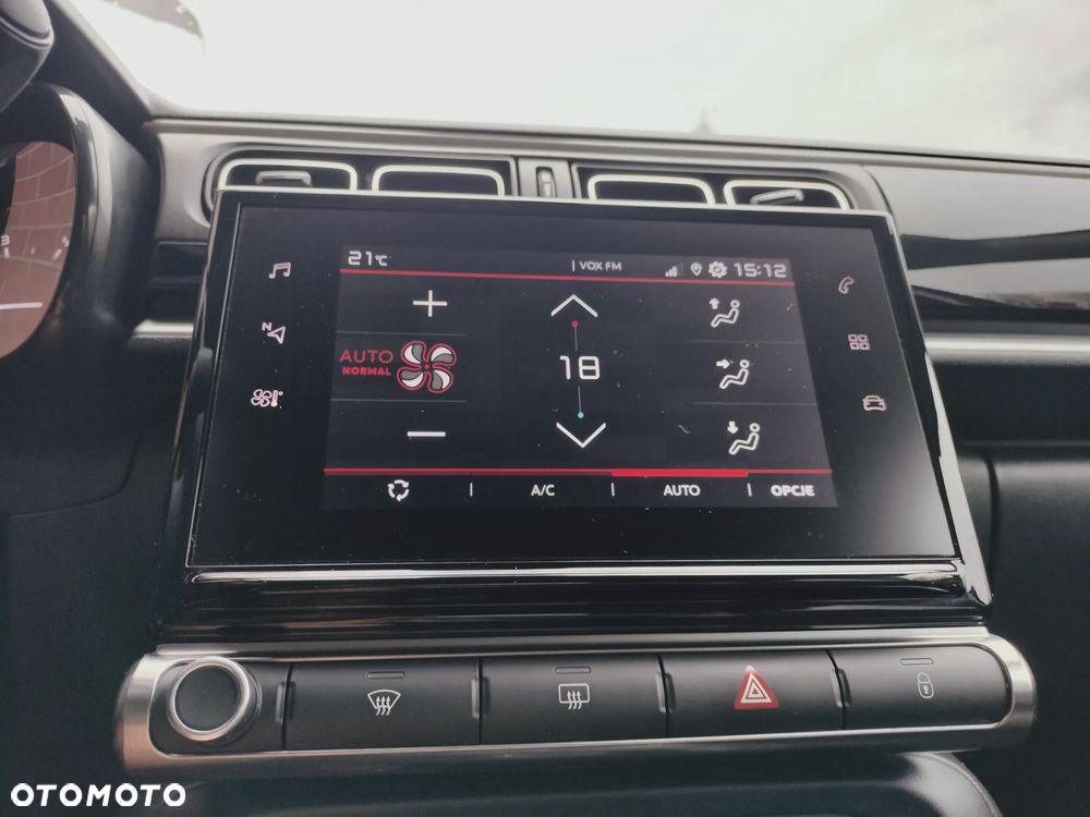 Citroën C3 1.2 PureTech Shine - 23