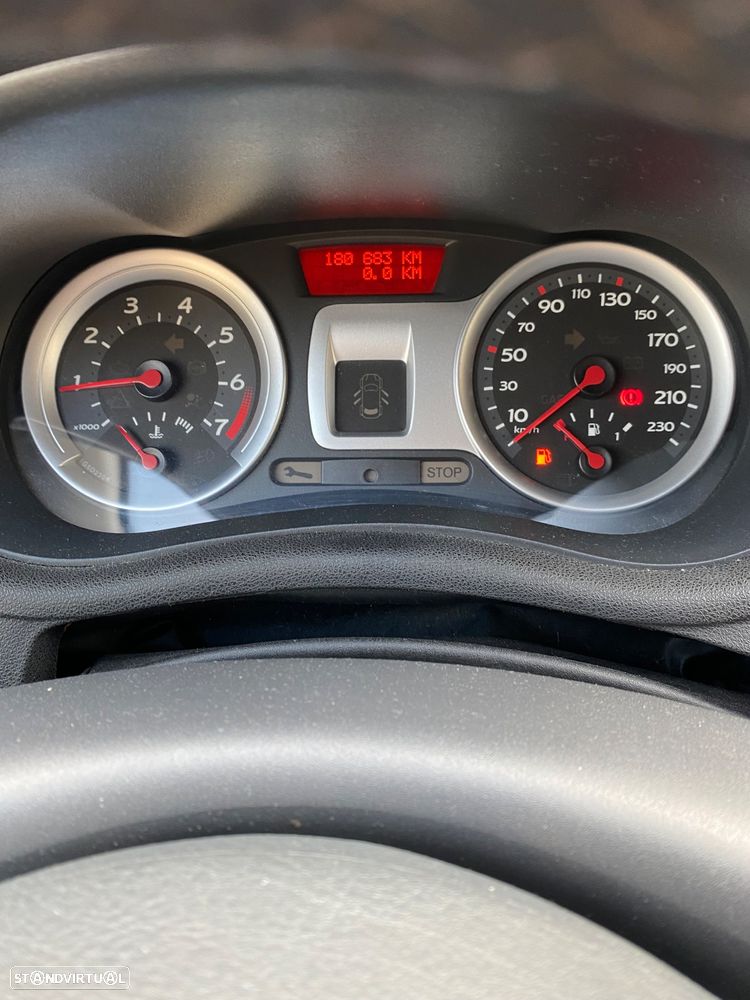 Renault Clio 1.2 16V Rip Curl - 8