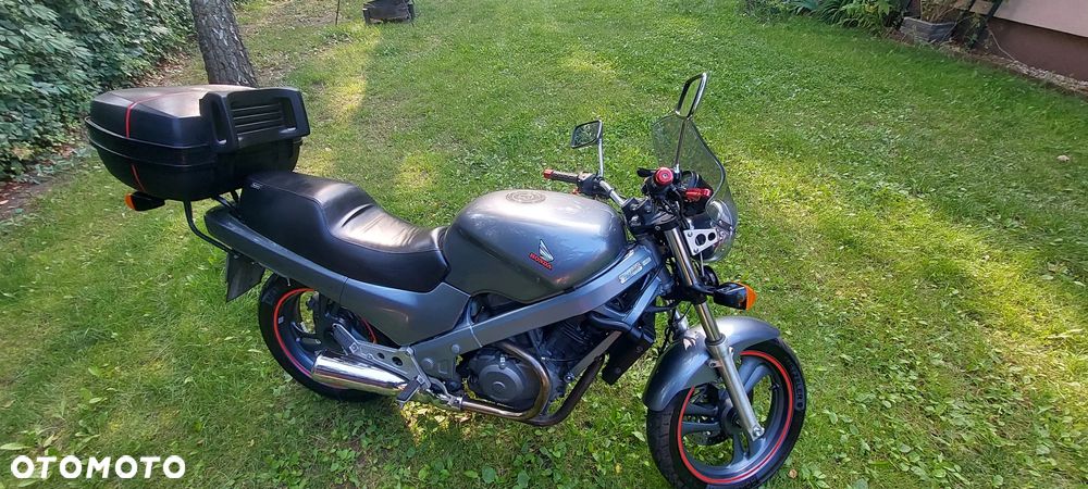Honda NTV - 4