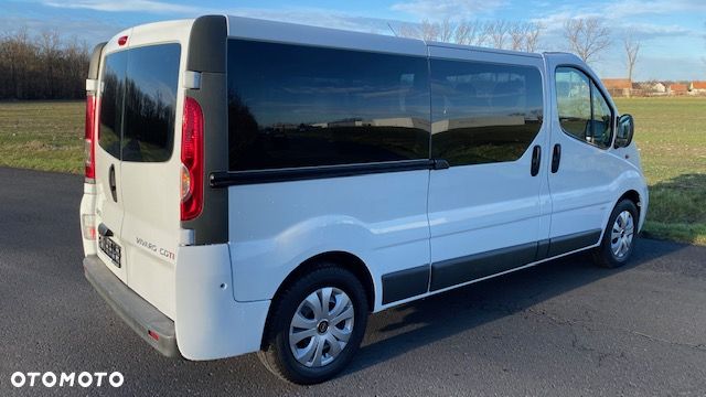 Opel Vivaro L2H1 2.9t - 15