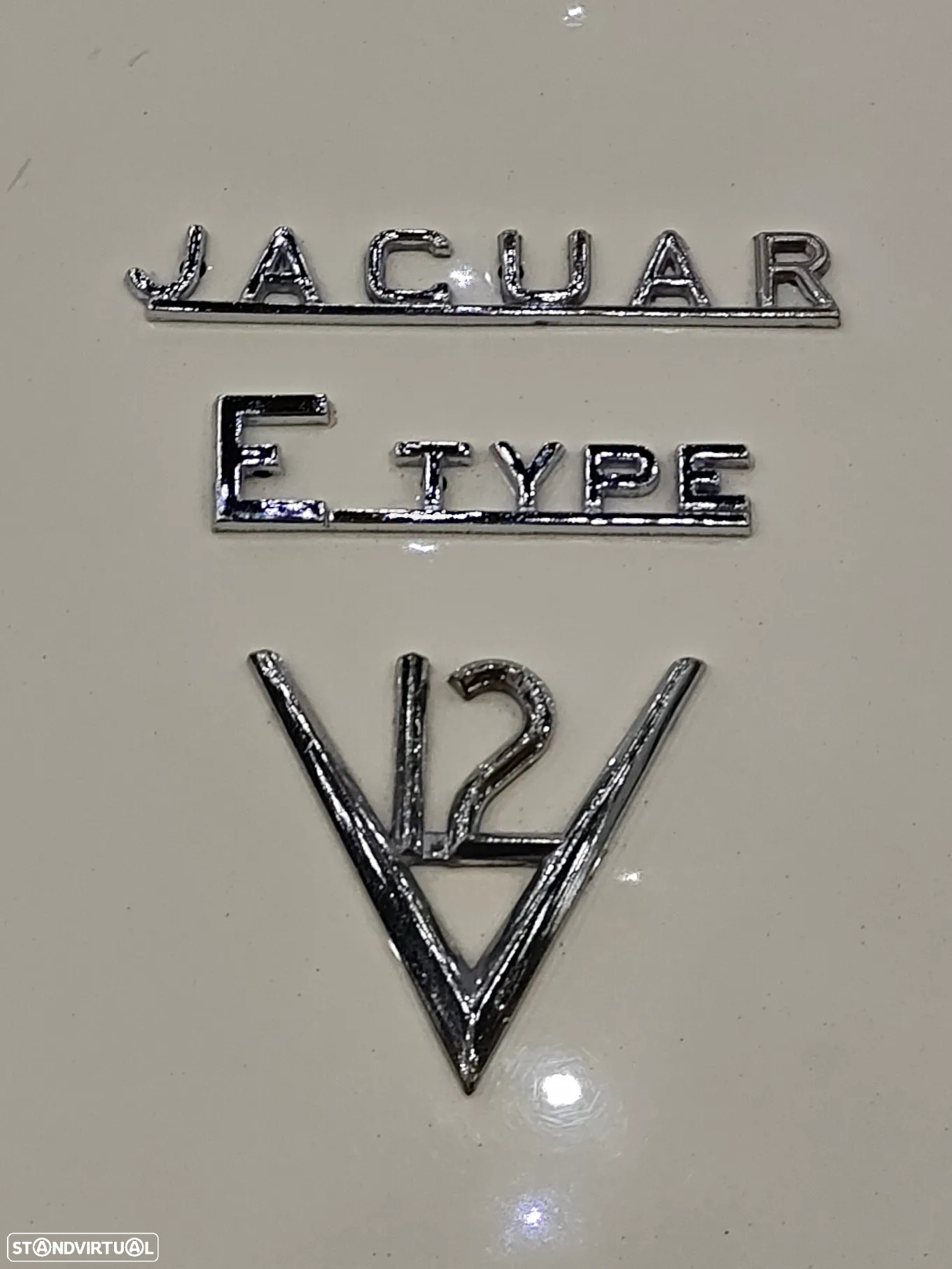 Jaguar E-Type - 13