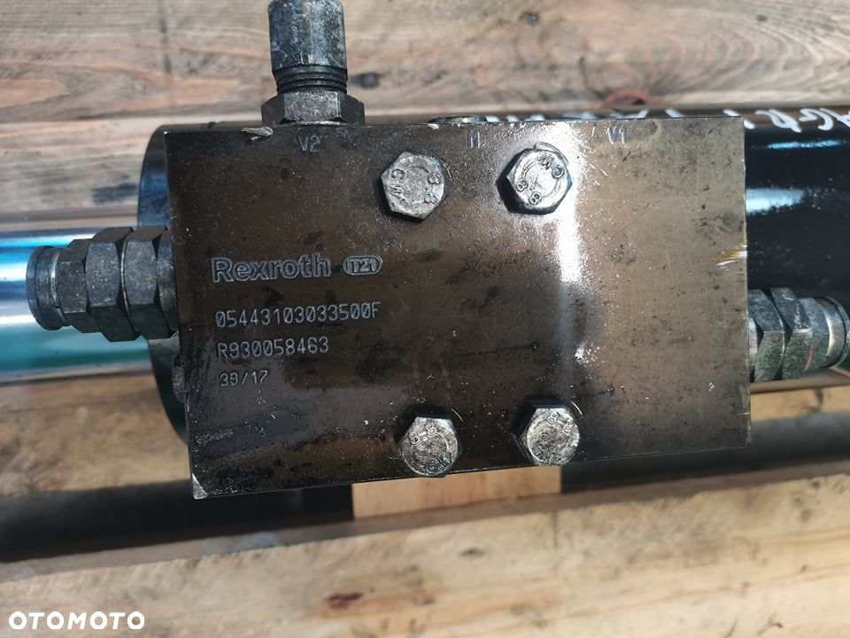 Deci Agri Farmer {Cylinder hydrauliczny wysypu} - 10