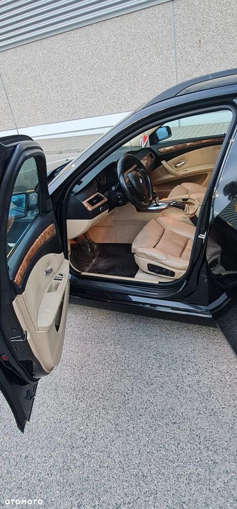 BMW Seria 5 530d - 13