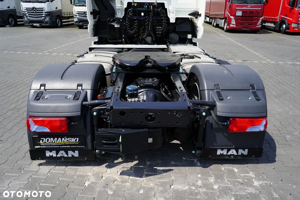 MAN TGX / 18.510 / E 6 / GX / ACC / MEGA / LOW DECK / I – COOL / RETARDER - 17