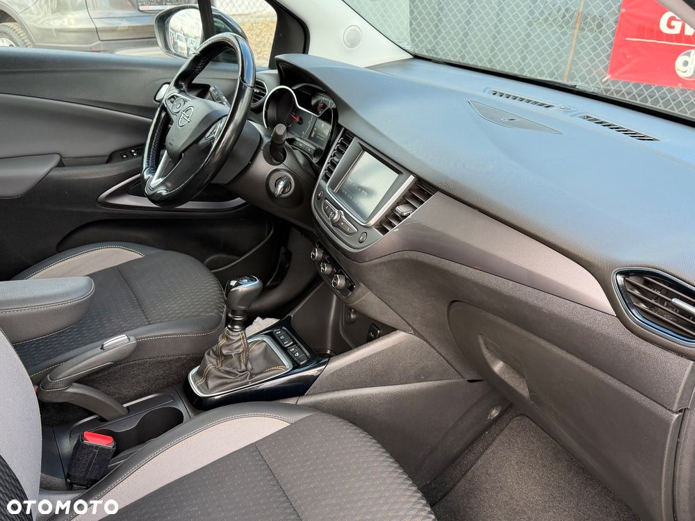 Opel Crossland X - 8