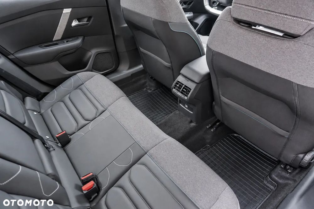 Citroën C4X 1.2 PureTech Max S&S EAT8 - 33